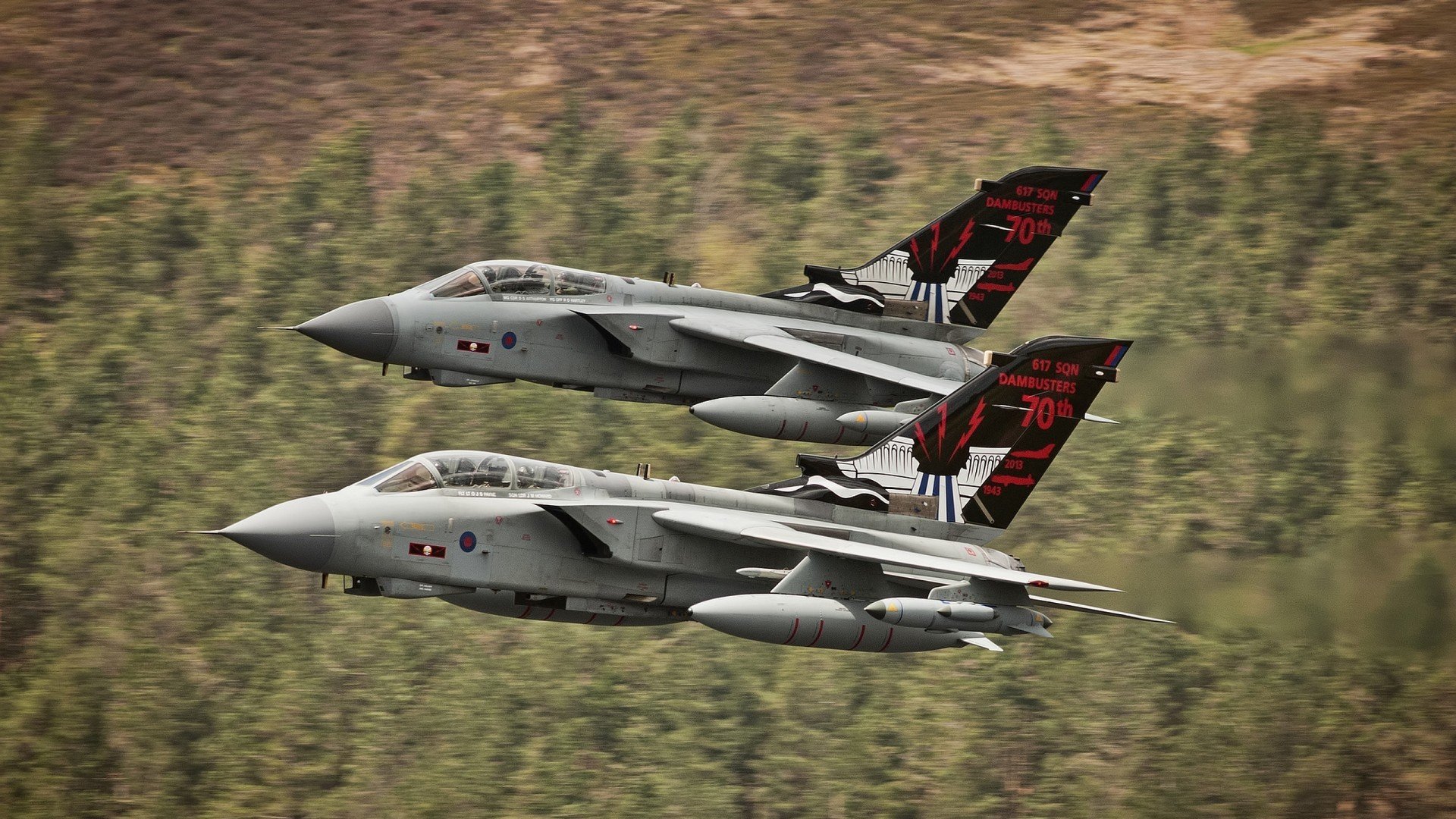 开云体育在线登入-_场馆内外：运动员的日常训练与休闲时刻_，运动员训练场景